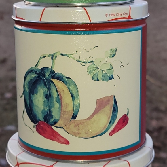 Olive Can Company 3 Pc Canister set. Dated 1994 - Picture 15 of 16